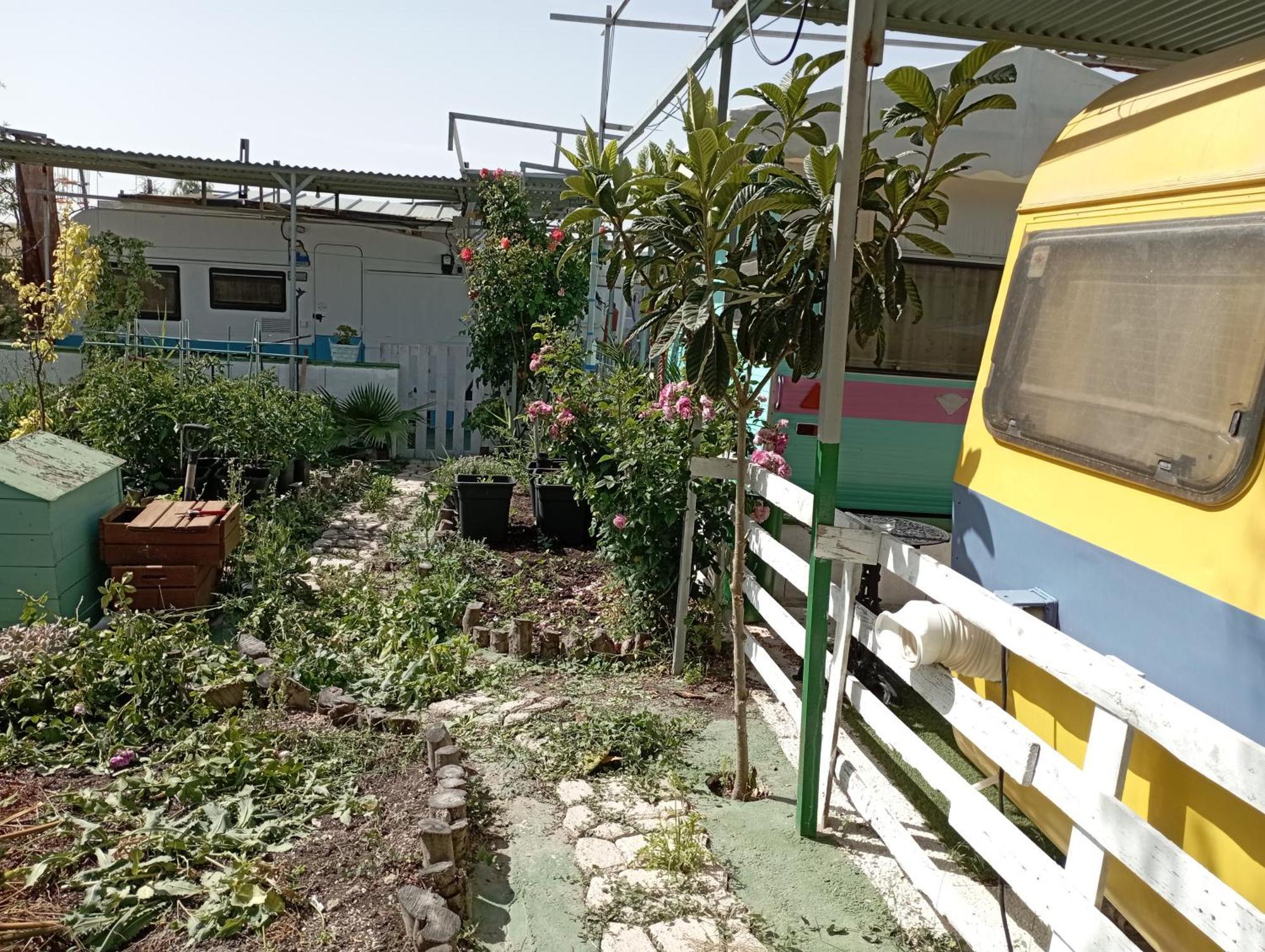 Caravanas Y Habitaciones Para Relajarse 삭스 외부 사진