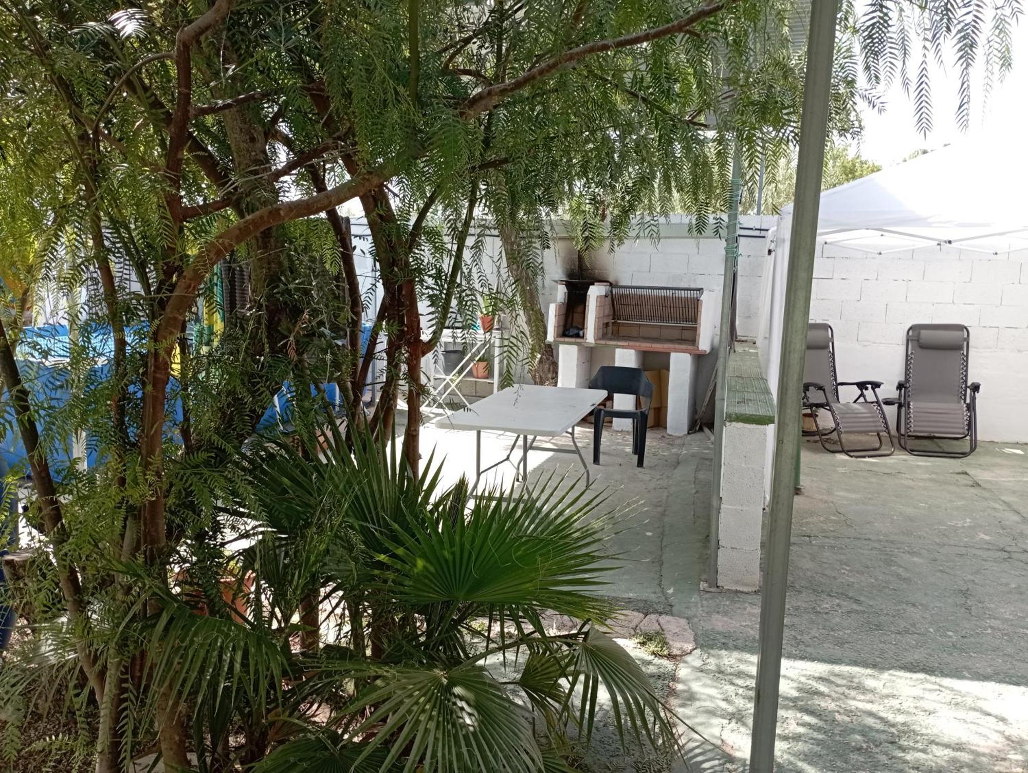 Caravanas Y Habitaciones Para Relajarse 삭스 외부 사진